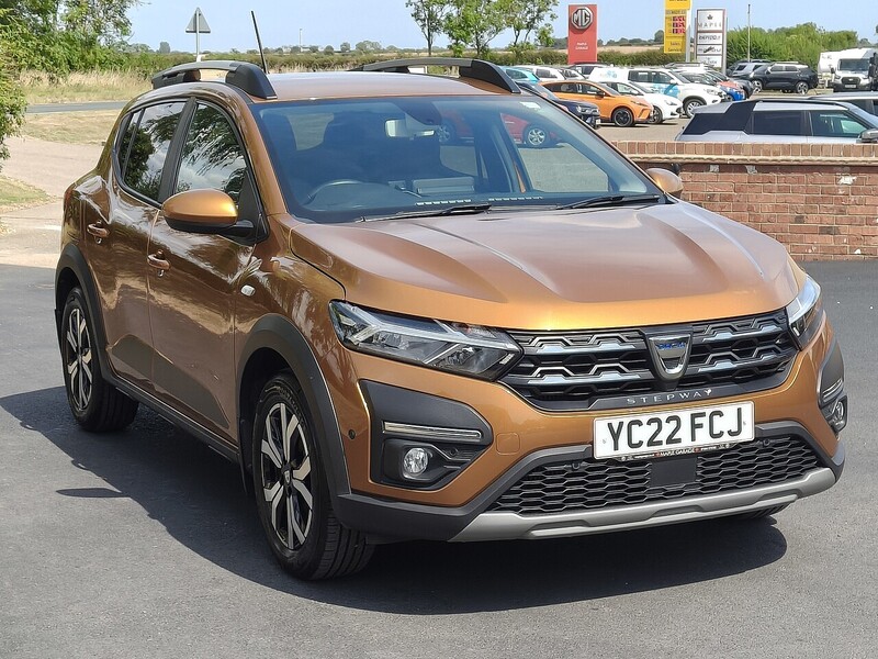 Dacia TCe Prestige Hatchback 1.0 Manual Petrol