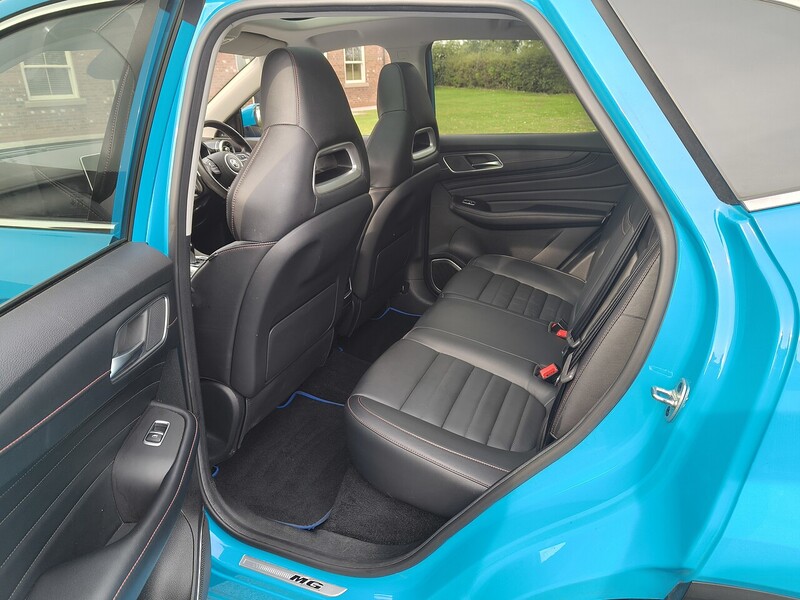MG Exclusive 1.5 5dr SUV Automatic Petrol