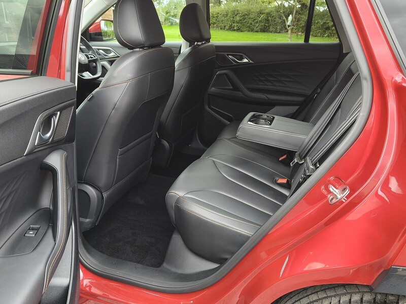 MG T-GDI Trophy Plug in Hybrid 1.5 5dr SUV Automatic Petrol Plug-in Hybrid
