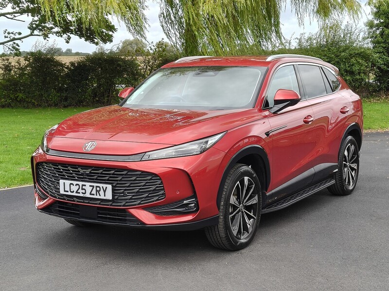 MG T-GDI Trophy Plug in Hybrid 1.5 5dr SUV Automatic Petrol Plug-in Hybrid