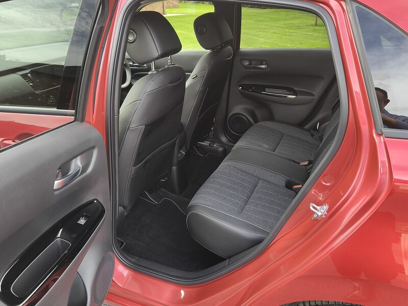 Honda h i-MMD EX Hatchback 1.5 Automatic Petrol Hybrid