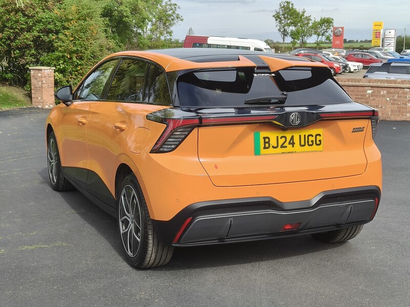MG 77kWh Trophy Extended Range Hatchback 5dr Electric Auto (245 ps)