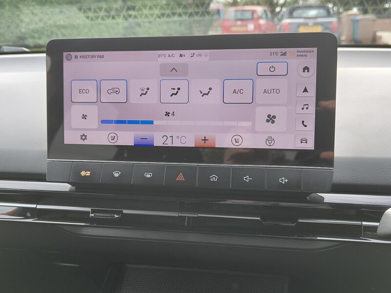 MG 77kWh Trophy Extended Range Hatchback 5dr Electric Auto (245 ps)