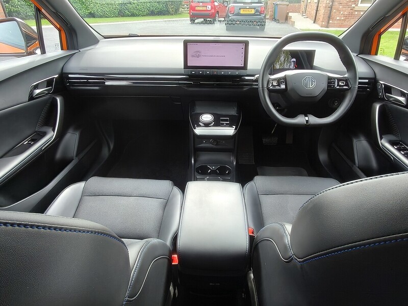 MG 77kWh Trophy Extended Range Hatchback 5dr Electric Auto (245 ps)
