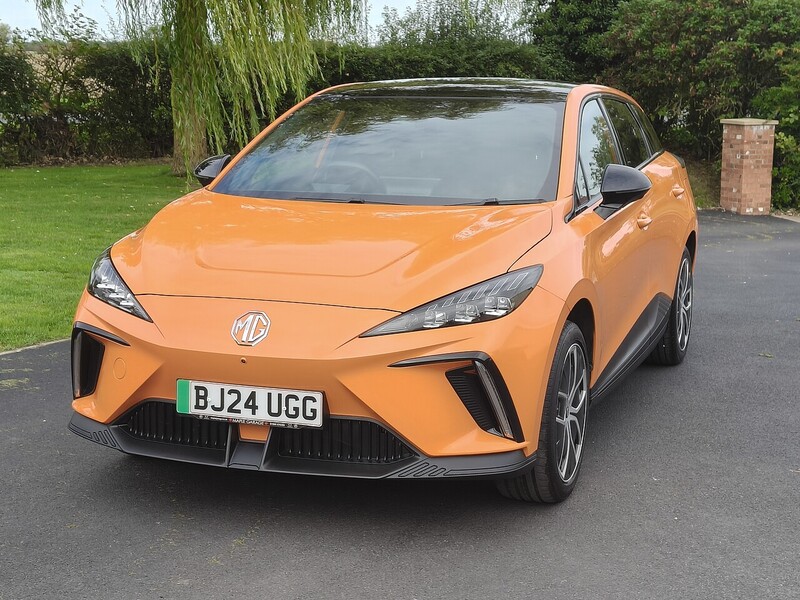 MG 77kWh Trophy Extended Range Hatchback 5dr Electric Auto (245 ps)