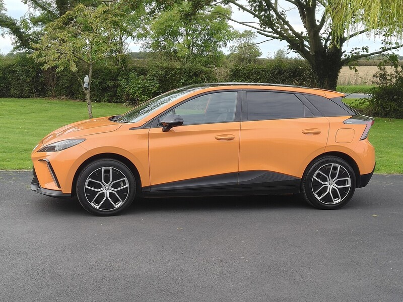 MG 77kWh Trophy Extended Range Hatchback 5dr Electric Auto (245 ps)