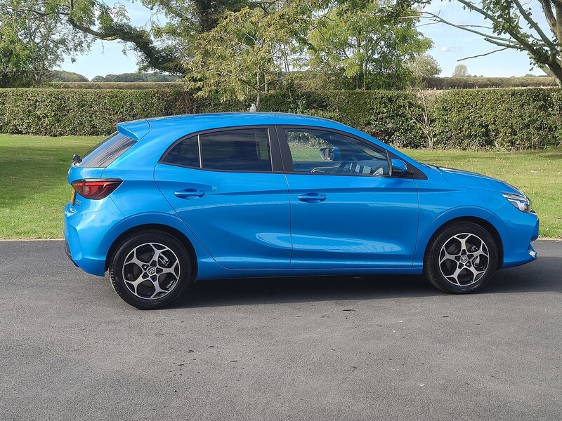 MG 1.5 Hybrid+ Trophy Hatchback 5dr Petrol Hybrid Auto Euro 6 (s/s) (194 ps)