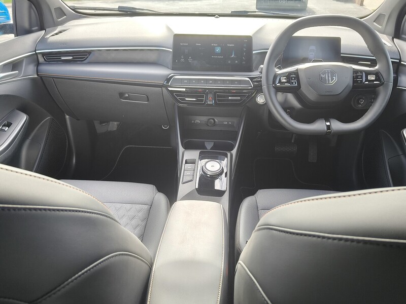 MG 1.5 Hybrid+ Trophy Hatchback 5dr Petrol Hybrid Auto Euro 6 (s/s) (194 ps)