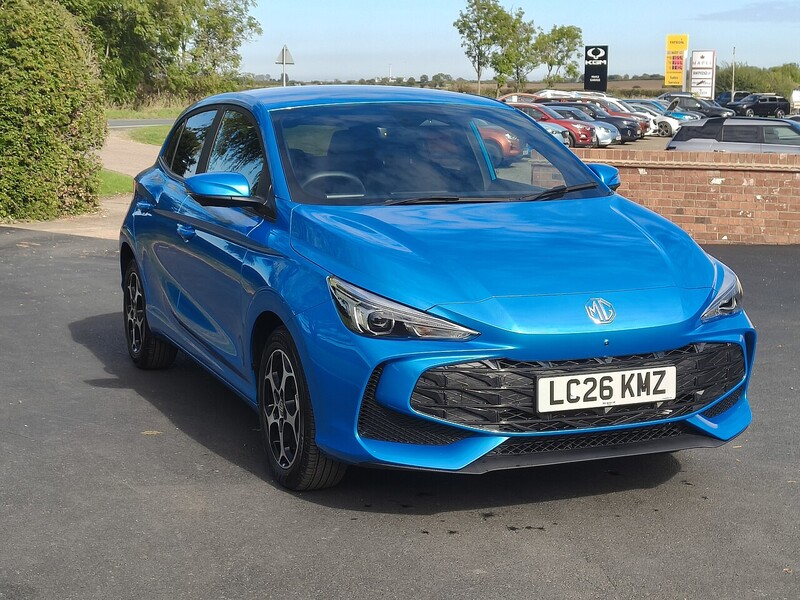 MG 1.5 Hybrid+ Trophy Hatchback 5dr Petrol Hybrid Auto Euro 6 (s/s) (194 ps)