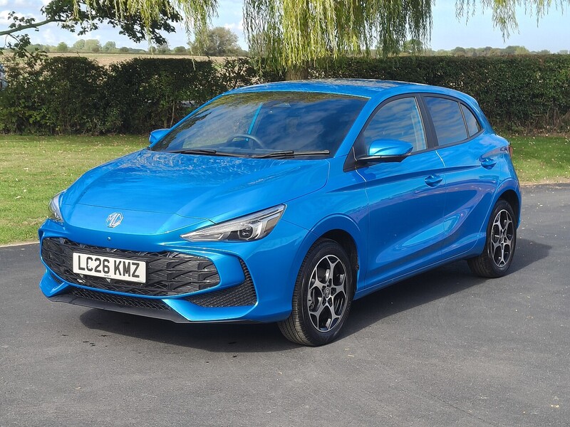 MG 1.5 Hybrid+ Trophy Hatchback 5dr Petrol Hybrid Auto Euro 6 (s/s) (194 ps)
