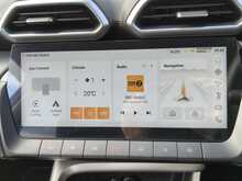 MG ZS Trophy Hybrid+