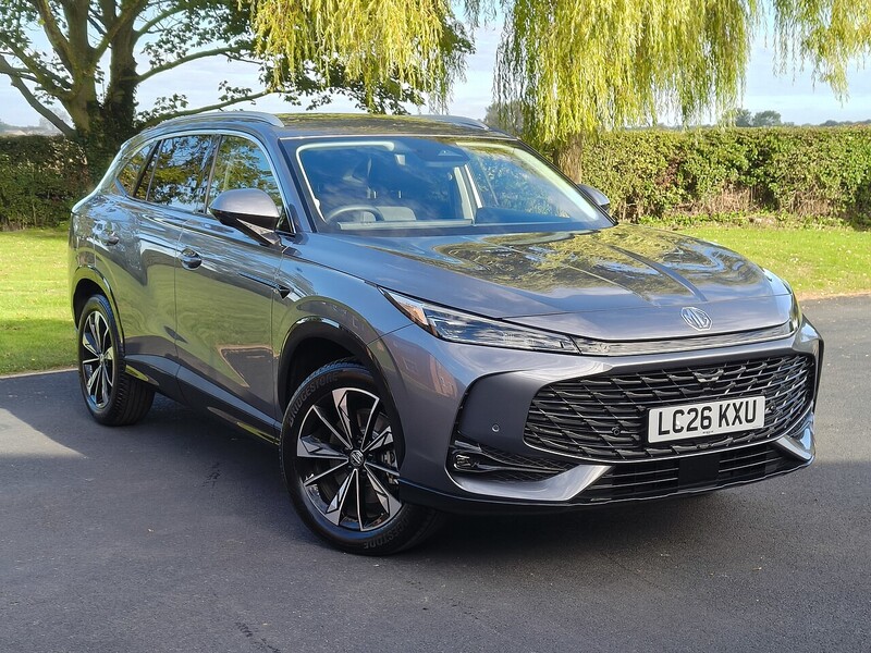 MG Trophy Hybrid+ 1.5 5dr SUV Automatic Petrol Hybrid