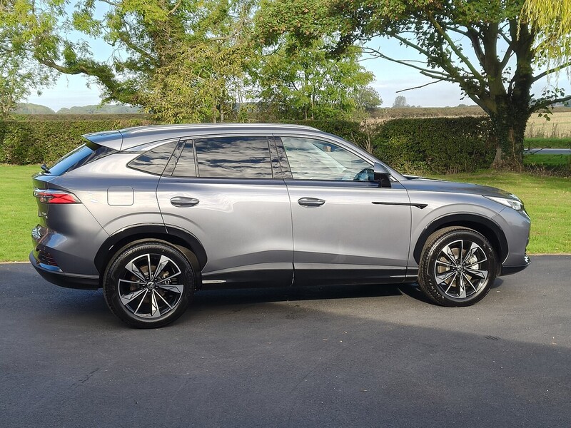 MG Trophy Hybrid+ 1.5 5dr SUV Automatic Petrol Hybrid