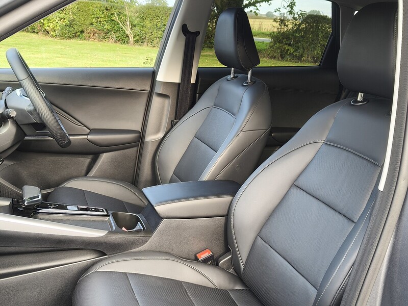 MG Trophy Hybrid+ 1.5 5dr SUV Automatic Petrol Hybrid