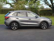 MG ZS Trophy Hybrid+