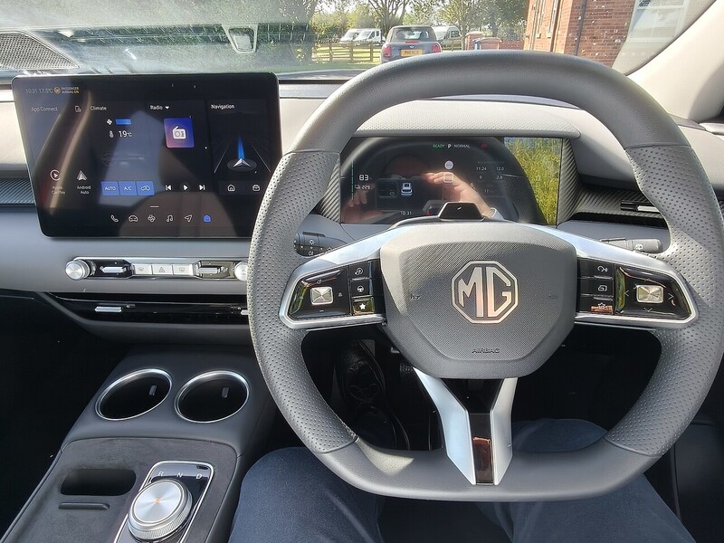 MG SE Long Range 64kWh 0.0 5dr SUV Automatic Electric