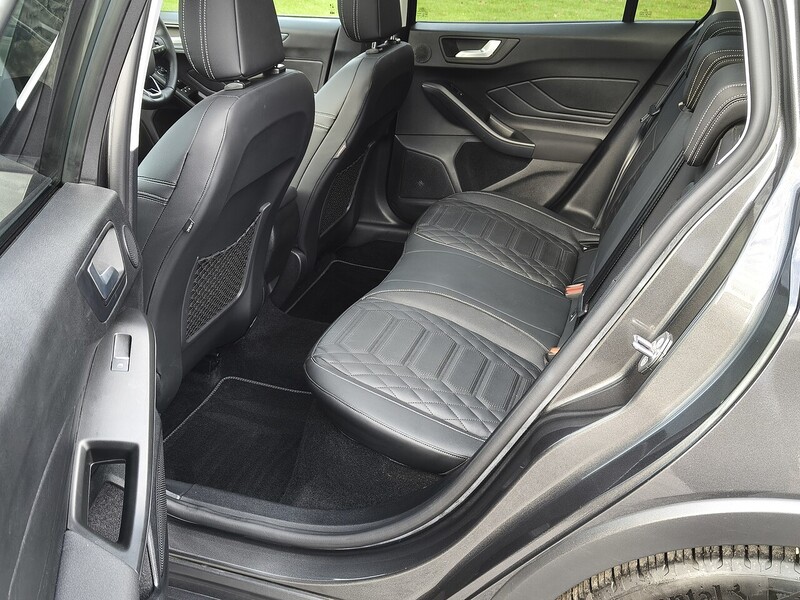 Ford T EcoBoost MHEV Active X Edition Estate 1.0 Manual Petrol