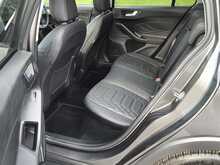 Ford Focus 1.0T EcoBoost MHEV Active X Edition Estate