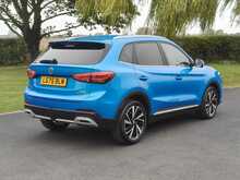 MG ZS Trophy Hybrid+
