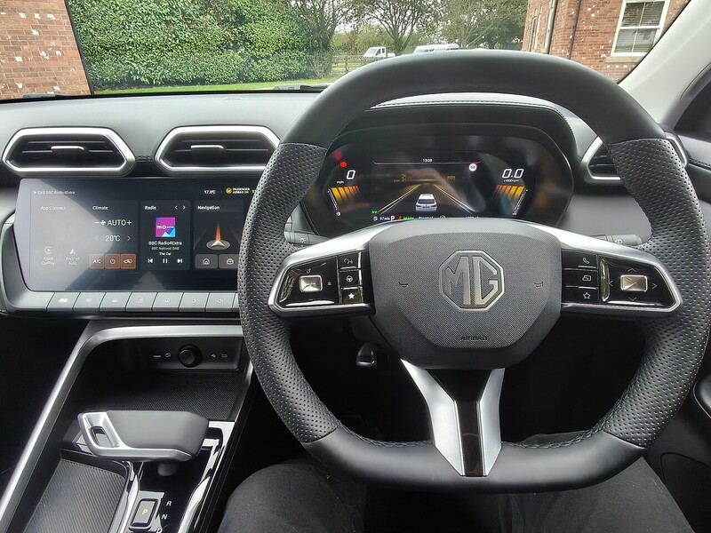 MG Trophy Hybrid+ 1.5 5dr SUV Automatic Petrol Hybrid