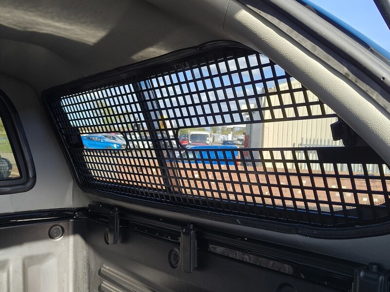 KGM 2.2D Saracen Pickup Double Cab 4dr Diesel Auto 4WD Euro 6 (202 ps)