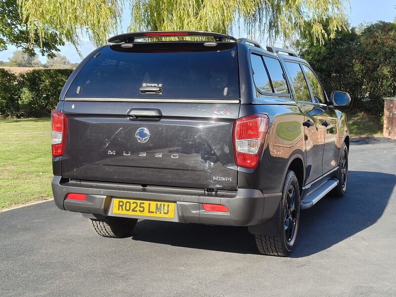 KGM 2.2D Saracen Pickup Double Cab 4dr Diesel Auto 4WD Euro 6 (202 ps)