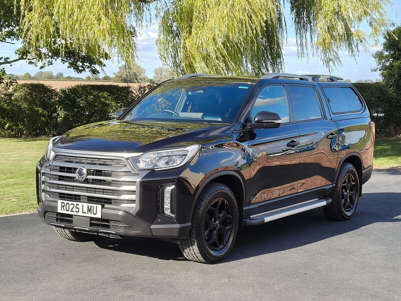 KGM 2.2D Saracen Pickup Double Cab 4dr Diesel Auto 4WD Euro 6 (202 ps)