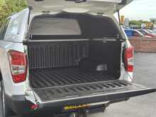 SsangYong Musso Rebel 2.2d Manual
