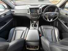 SsangYong Musso Rebel 2.2d Manual