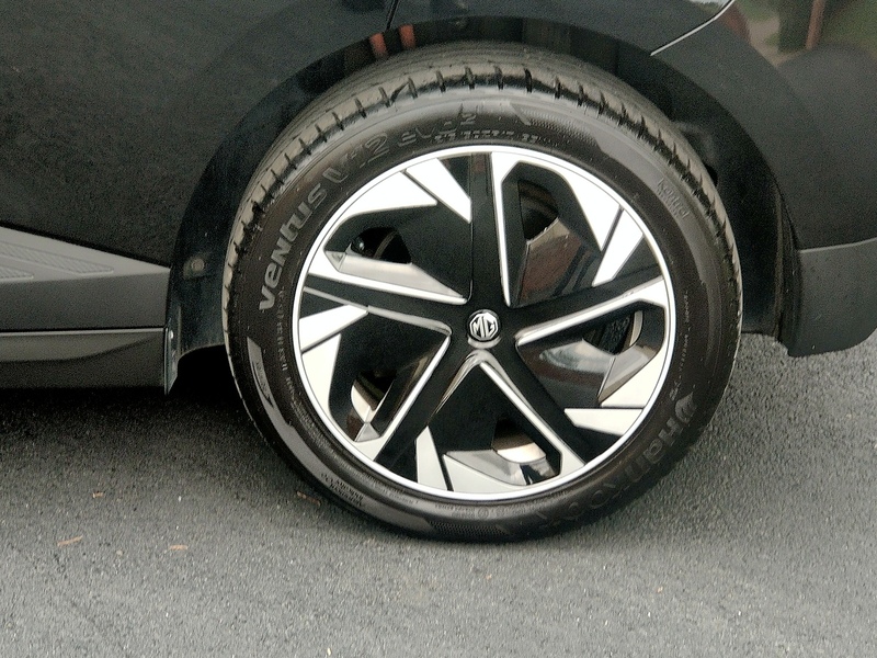 MG 125KW SE EV 51kWh 5dr Auto 0.0 5dr Hatchback Automatic Electric