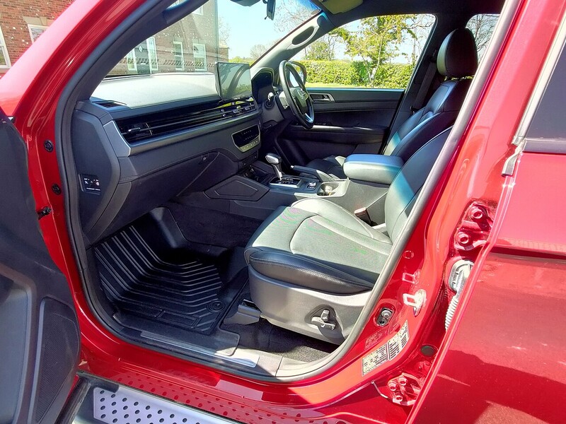 KGM Saracen+ Canopy+ Towbar 2.2 4dr Pick Up Automatic Diesel
