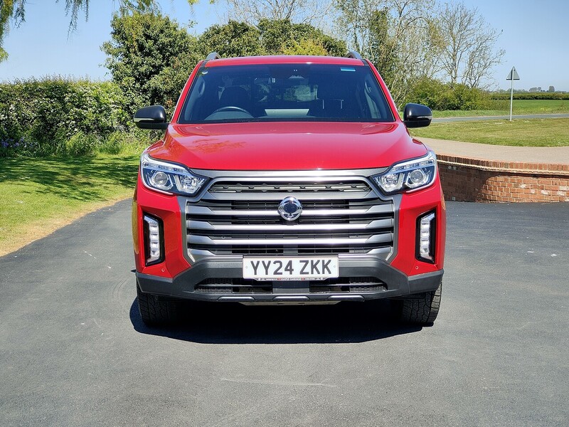 KGM Saracen+ Canopy+ Towbar 2.2 4dr Pick Up Automatic Diesel