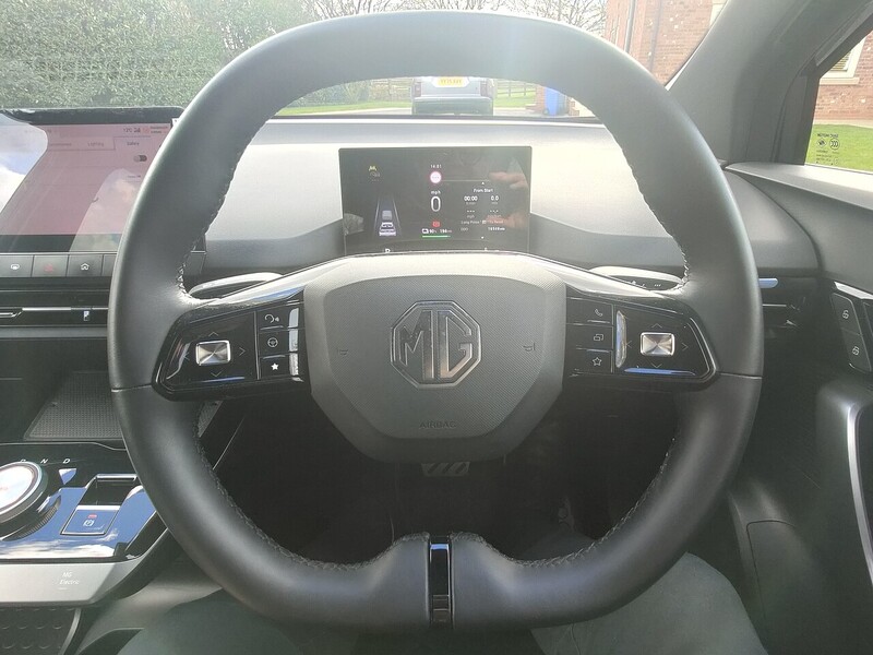 MG X-POWER 0.0 5dr Hatchback Automatic Electric