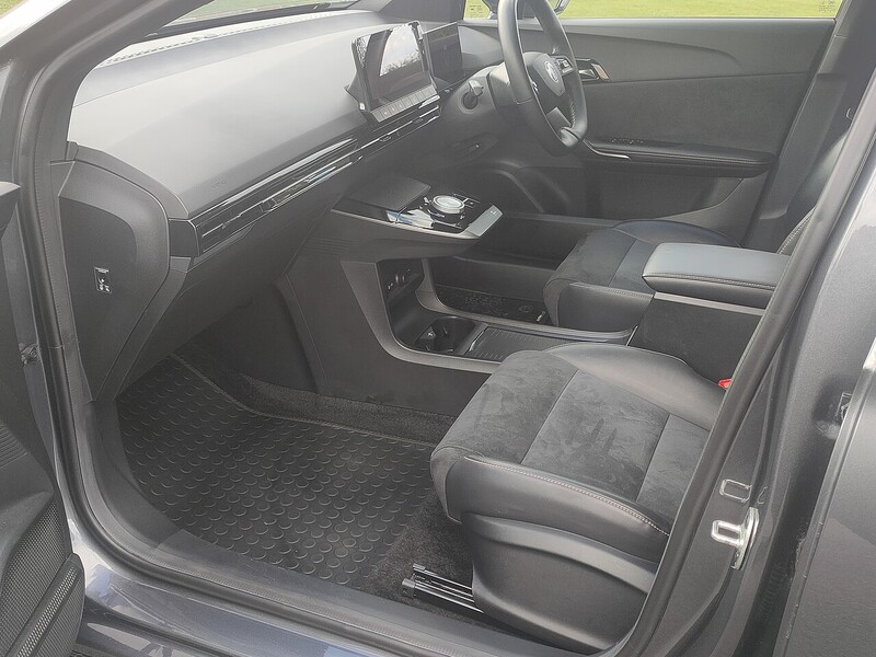 MG X-POWER 0.0 5dr Hatchback Automatic Electric