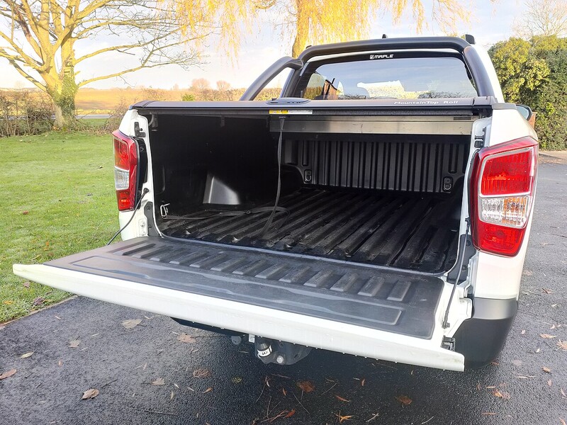 KGM Saracen Plus+ Roll Lock+ Towbar 2.2 4dr Pickup Automatic Diesel