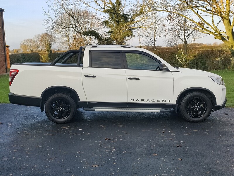 KGM Saracen Plus+ Roll Lock+ Towbar 2.2 4dr Pickup Automatic Diesel