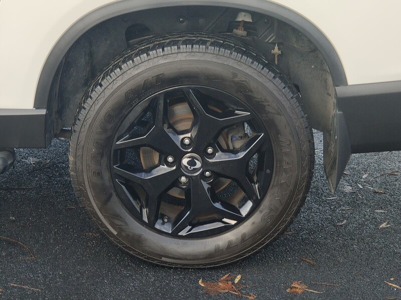 KGM Saracen Plus+ Roll Lock+ Towbar 2.2 4dr Pickup Automatic Diesel