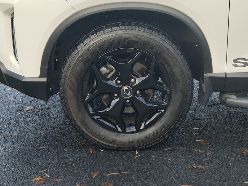 KGM Saracen Plus+ Roll Lock+ Towbar 2.2 4dr Pickup Automatic Diesel