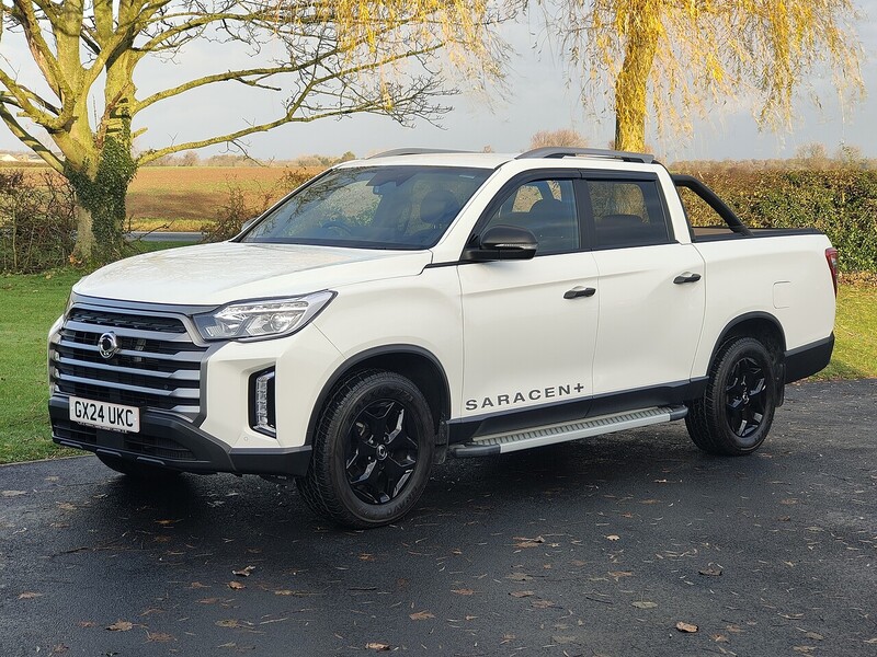 KGM Saracen Plus+ Roll Lock+ Towbar 2.2 4dr Pickup Automatic Diesel