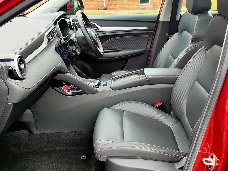 MG 51 kWh Trophy SR 0.0 5dr SUV Automatic Electric