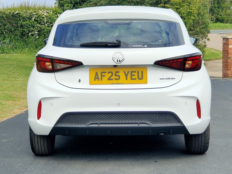 MG 1.5 SE 1.5 5dr Hatchback Manual Petrol