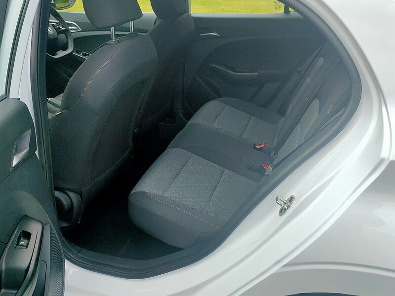 MG 1.5 SE 1.5 5dr Hatchback Manual Petrol