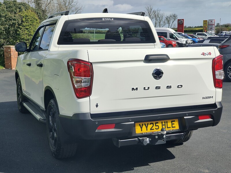 KGM Saracen 2.2 Diesel 2.2 4dr Pick Up Automatic Diesel