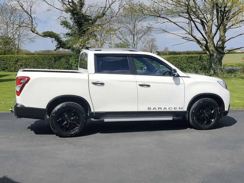KGM Saracen 2.2 Diesel 2.2 4dr Pick Up Automatic Diesel