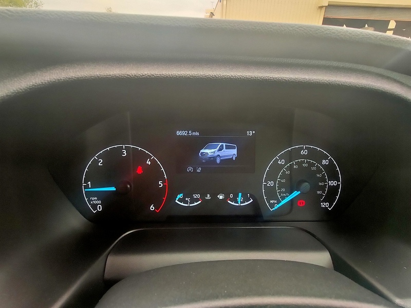 Ford 410 EcoBlue Trend 2.0 5dr Minibus Manual Diesel