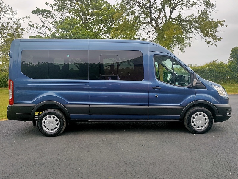 Ford 410 EcoBlue Trend 2.0 5dr Minibus Manual Diesel