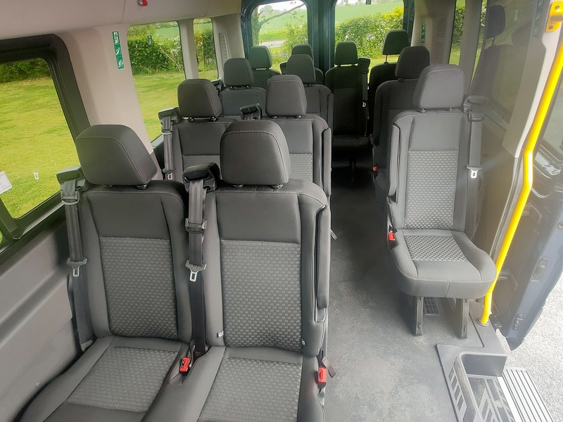 Ford 410 EcoBlue Trend 2.0 5dr Minibus Manual Diesel