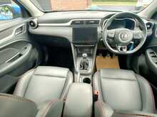 MG ZS 1.5 Vti-Tech Exclusive Manual