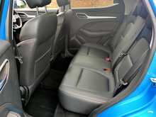 MG ZS 1.5 Vti-Tech Exclusive Manual