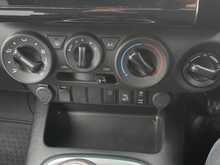 Toyota Hilux D-4D Icon 2.4 Manual